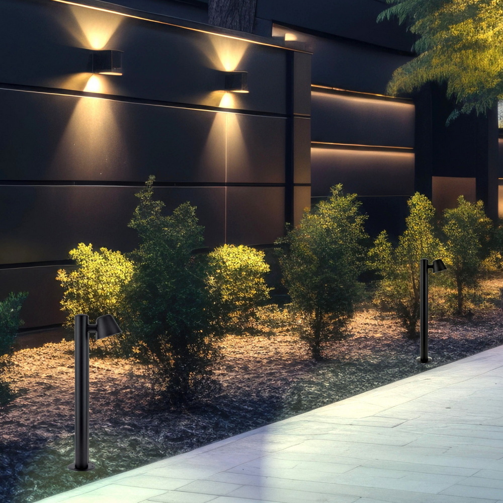 4615 - Potelet TITAN, Noir - Ht 70 cm