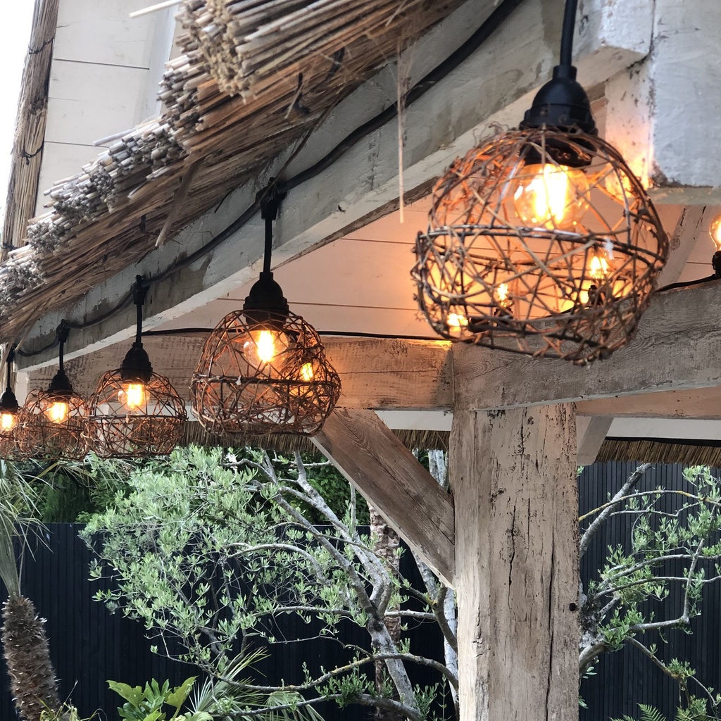 8606-G33-60L-P - Guirlande 6m 8xE27 Rattan Ball + prise